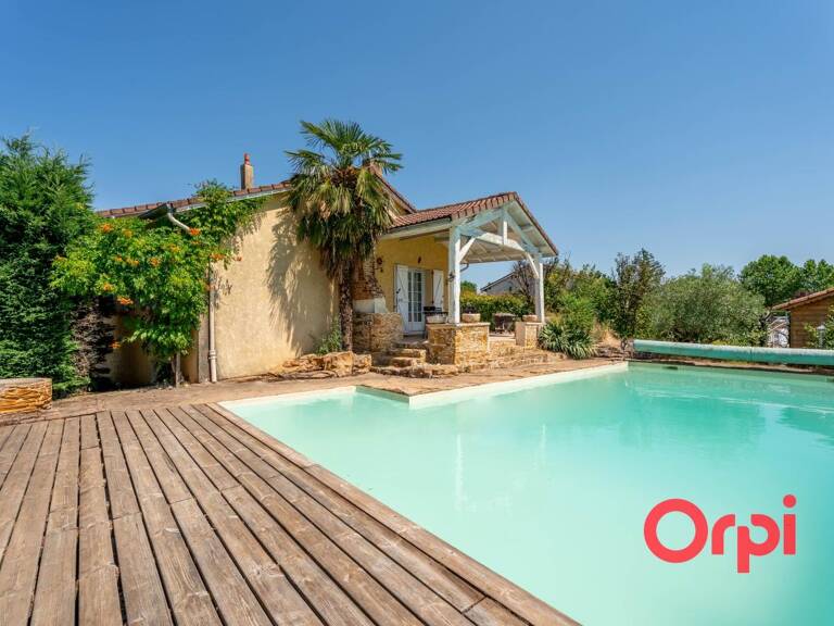 Maison familiale de 131 m² avec piscine, bureau et sous-sol complet — photo 1
