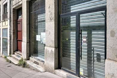 Bureau  210000 €