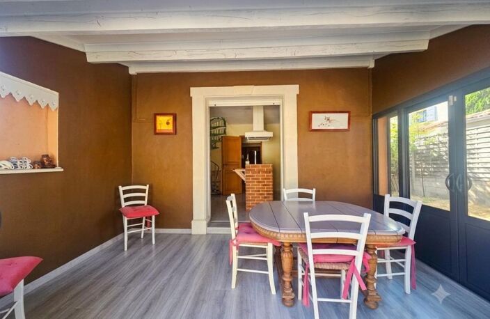 Balaruc-le-Vieux – Maison de 232 m² avec dépendance, piscine et vue sur l'étang de Thau — photo 4