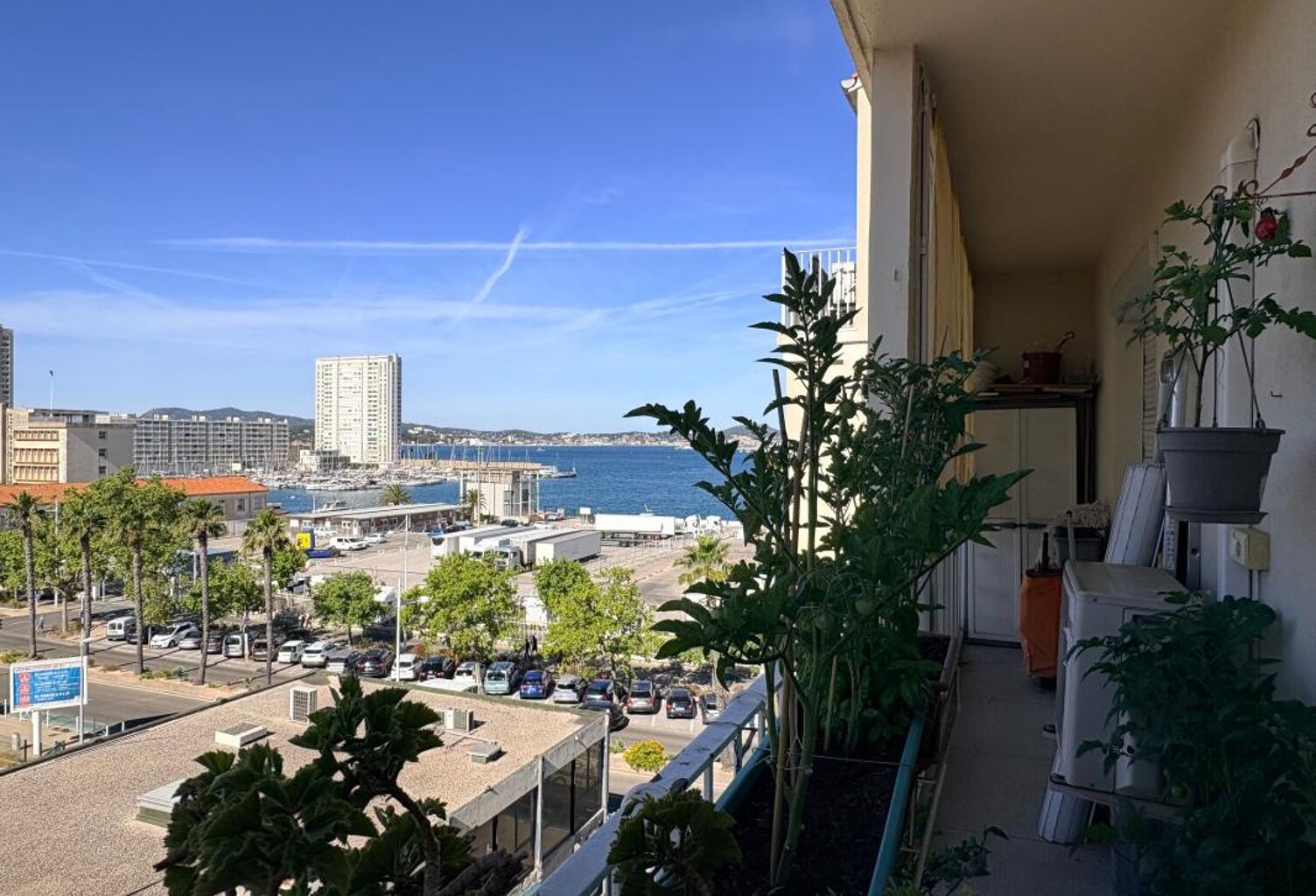 Appartement À Vendre T2 Toulon — photo 1