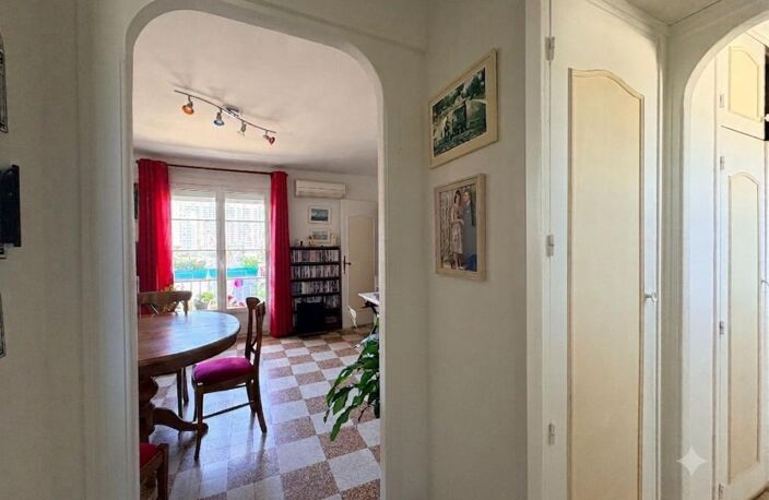 Appartement À Vendre T2 Toulon — photo 2