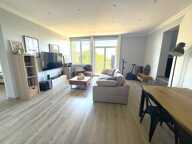 Appartement À Vendre — photo 3
