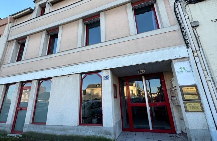 Local commercial - 13 bis cours Ste-croix MONTIVILLERS — photo 4