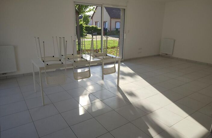 LE NEUBOURG - MAISON MEUBLÉE 3 PIECES — photo 2
