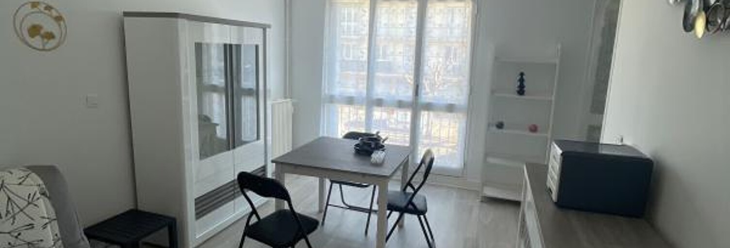 Appartement 1 Pièce 32 m² à louer à Cosne-Cours-sur-Loire (58200)