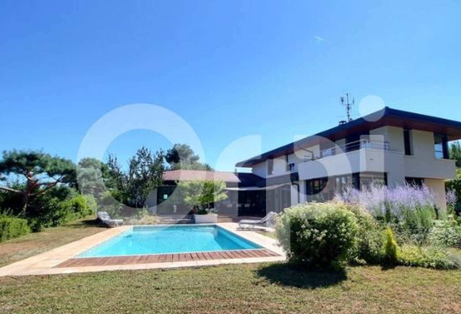 Villa d'architecte d'exception en bord de lac – À 25 minutes de Genève — photo 1