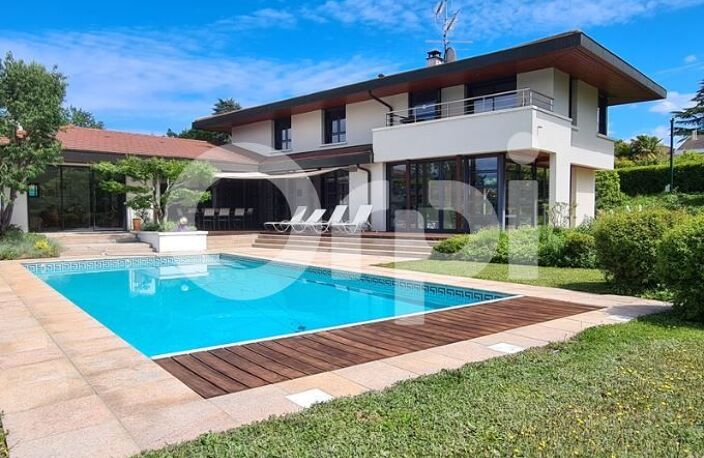 Villa d'architecte d'exception en bord de lac – À 25 minutes de Genève — photo 3
