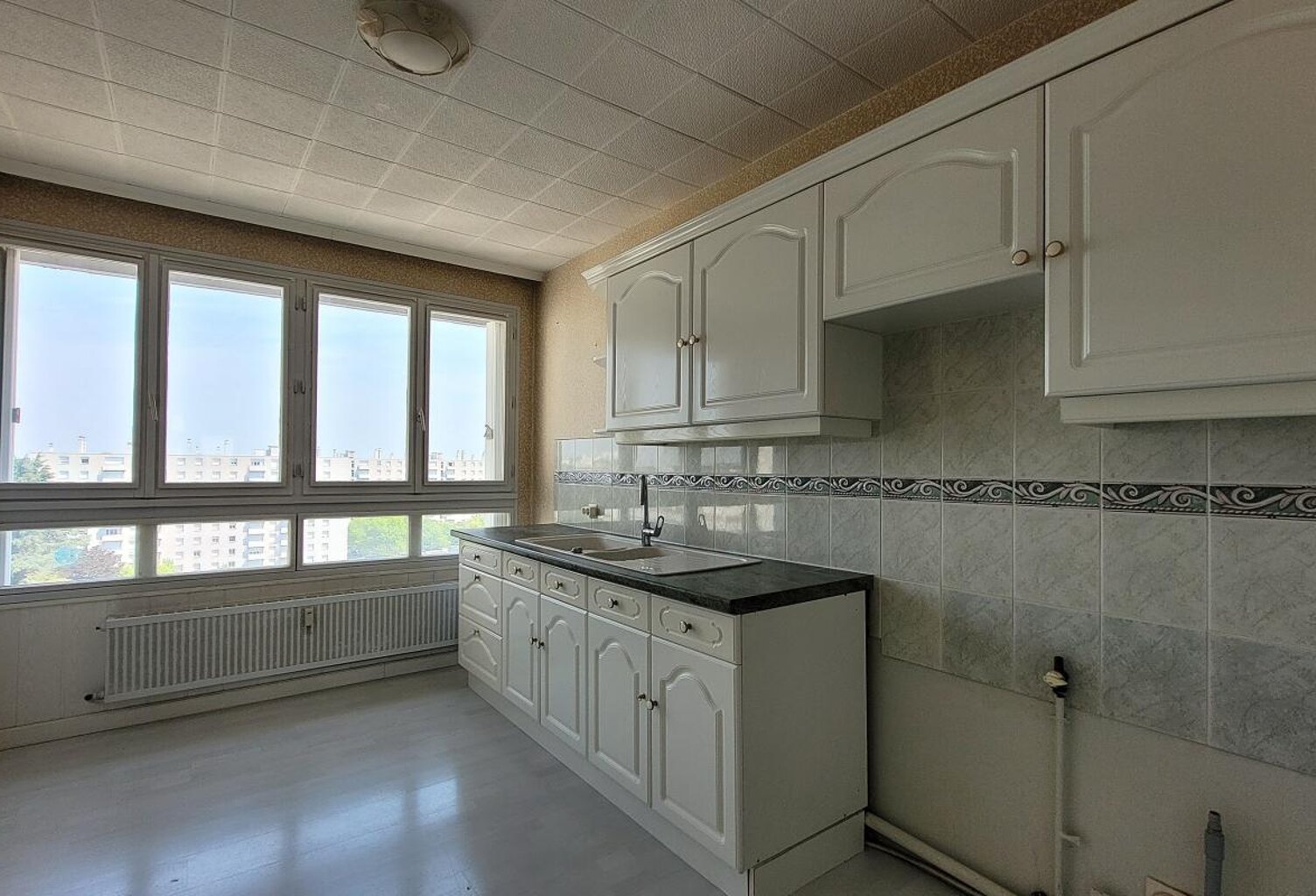 Spacieux appartement 3 pièces, vue dégagée — photo 1