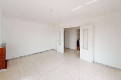 Appartement 4 pièces 1067 €