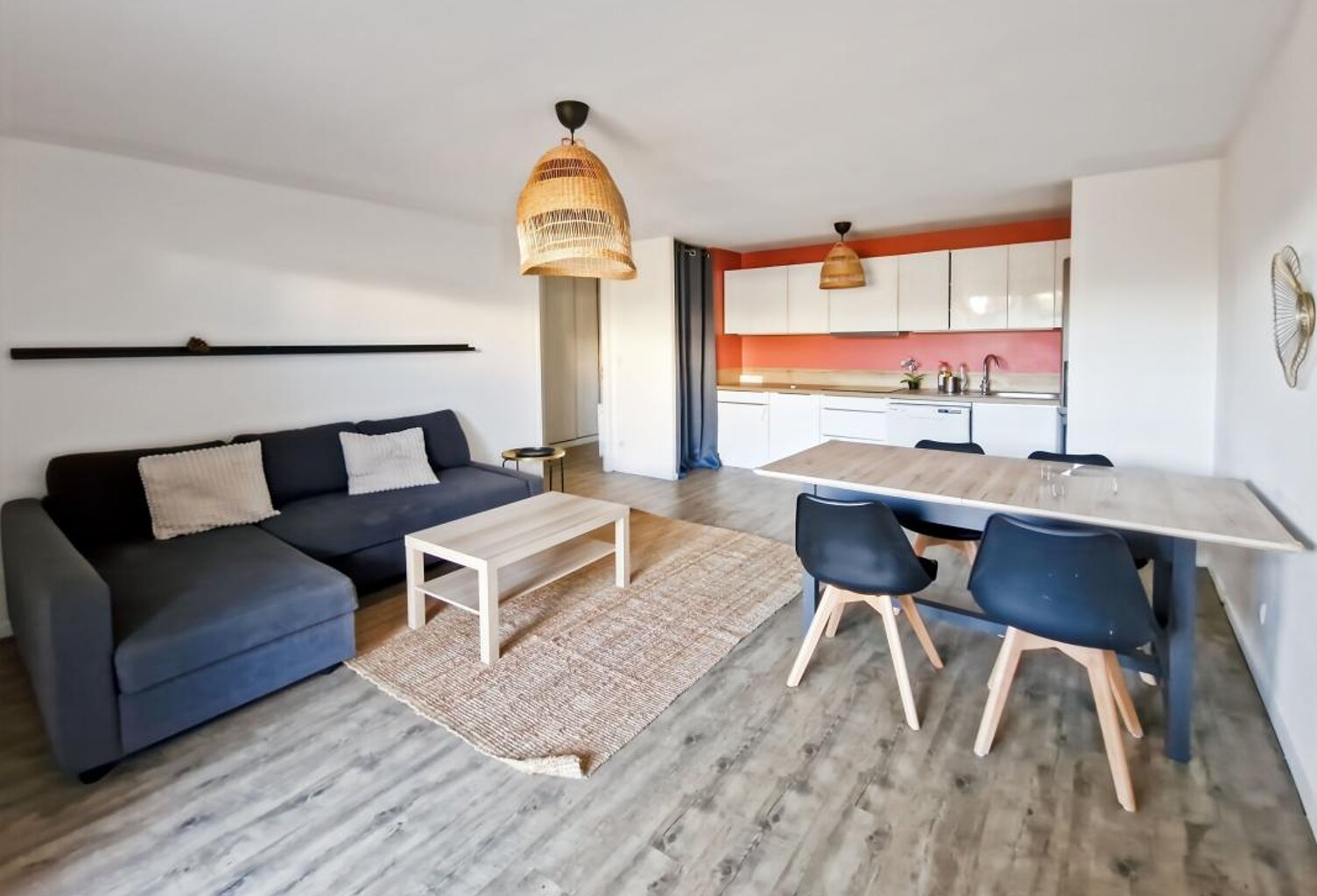 Exclusivité - Appartement À Vendre — photo 1