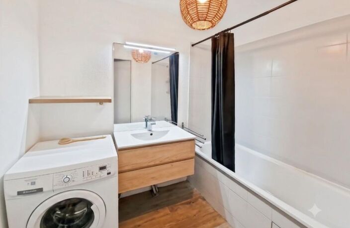 Exclusivité - Appartement À Vendre — photo 5