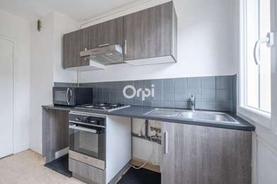 Appartement 3 pièces 650 €