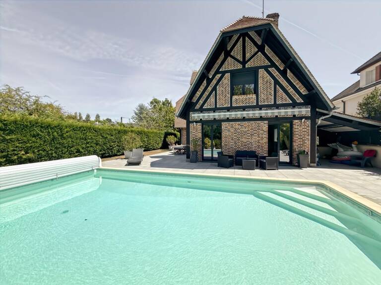 Demeure d’exception au Sud d’Orléans – Prestations haut de gamme & Piscine — photo 1