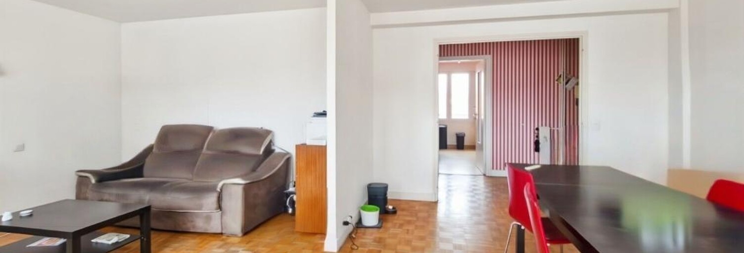 Appartement 5 Pièces 94 m² à louer à Reims (51100)