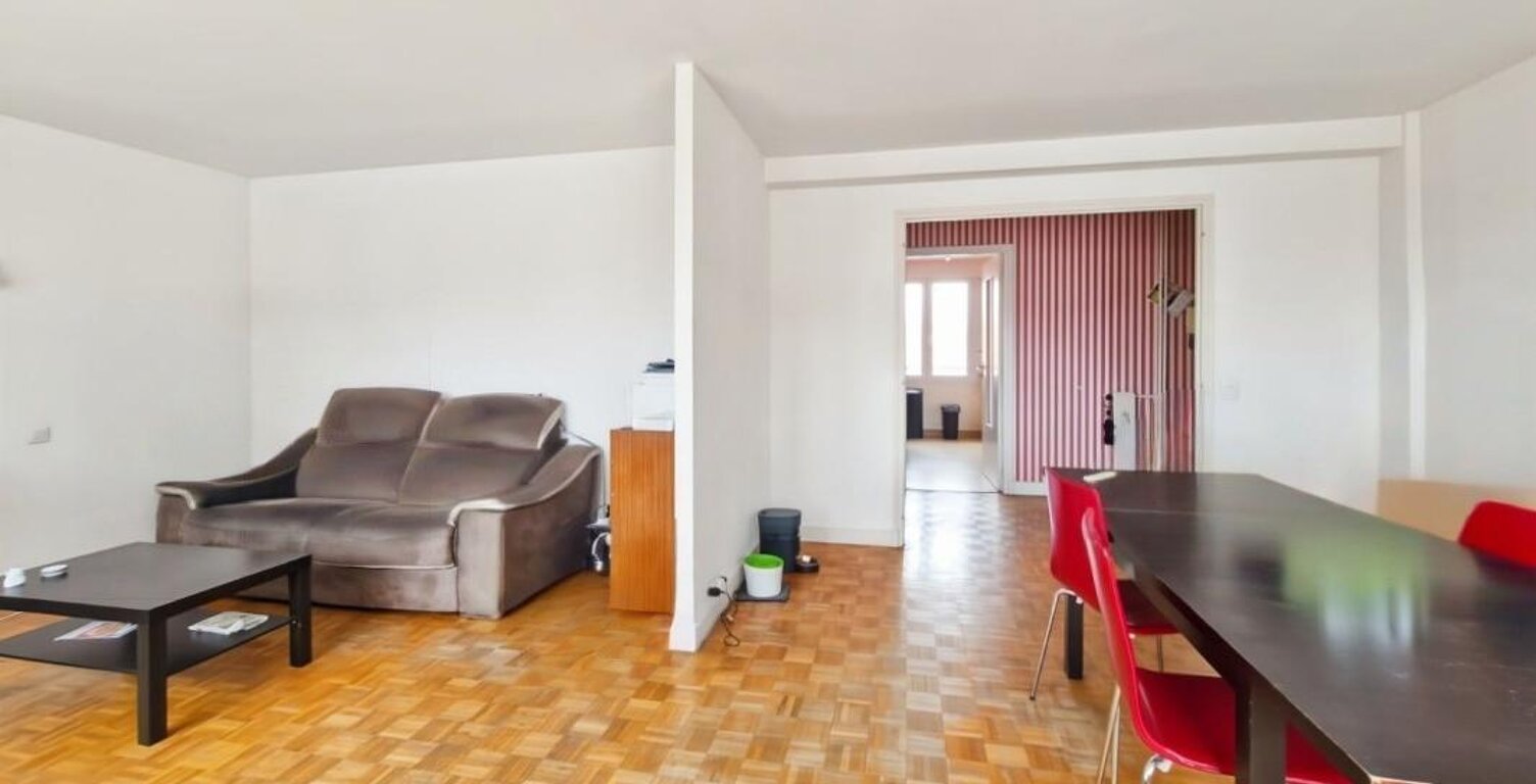 Appartement À Louer — photo 1