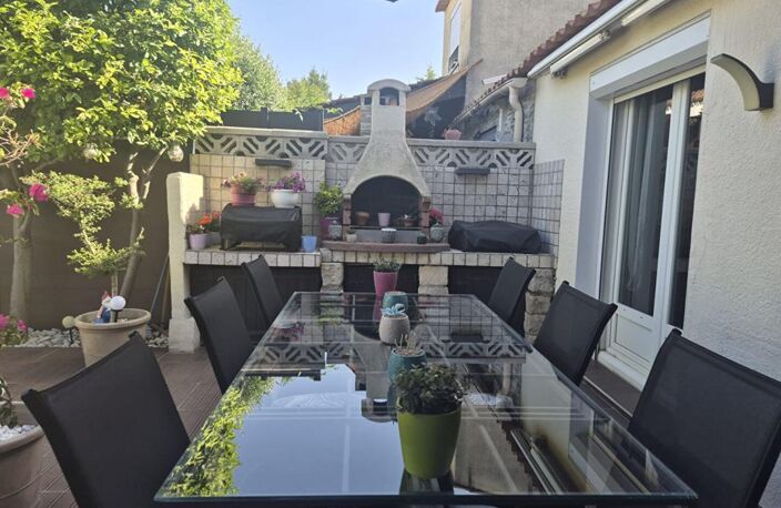 Maison  4 pièce(s) 80 m2, piscine et jardin — photo 2
