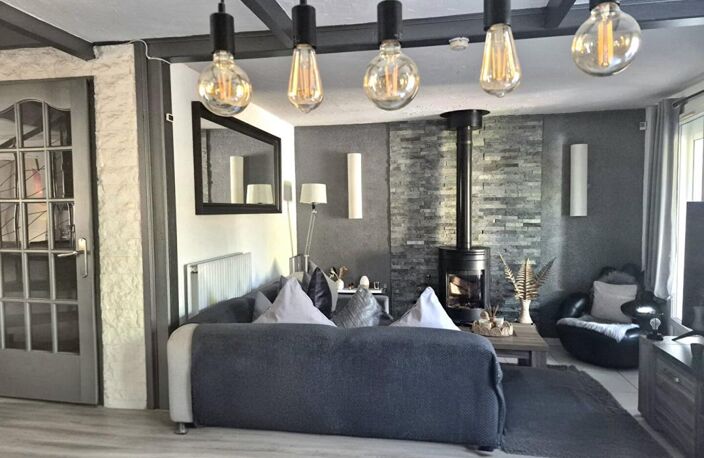 Maison  4 pièce(s) 80 m2, piscine et jardin — photo 4