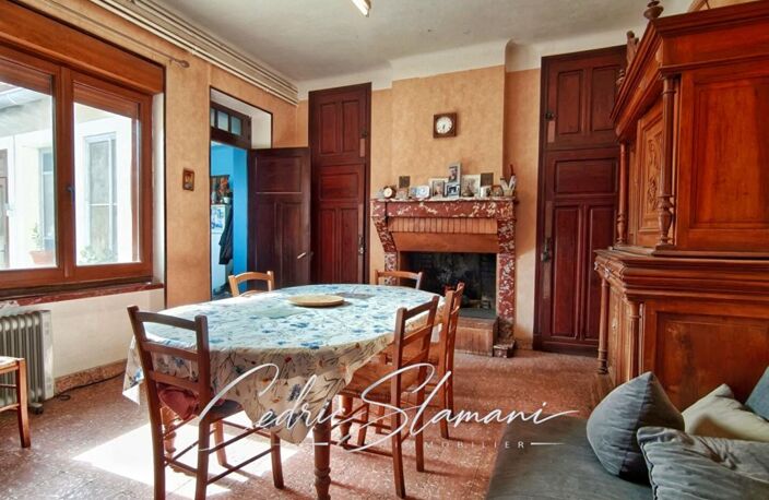 EXCLUSIVITE MAISON 8 PIECES 186M2, SALLE A MANGE, DOUBLE SEJOUR, BUREAU, 4 CHAMBRE, 2 WC, 3 SALLE D EAU,JARDIN, GARAGE — photo 4