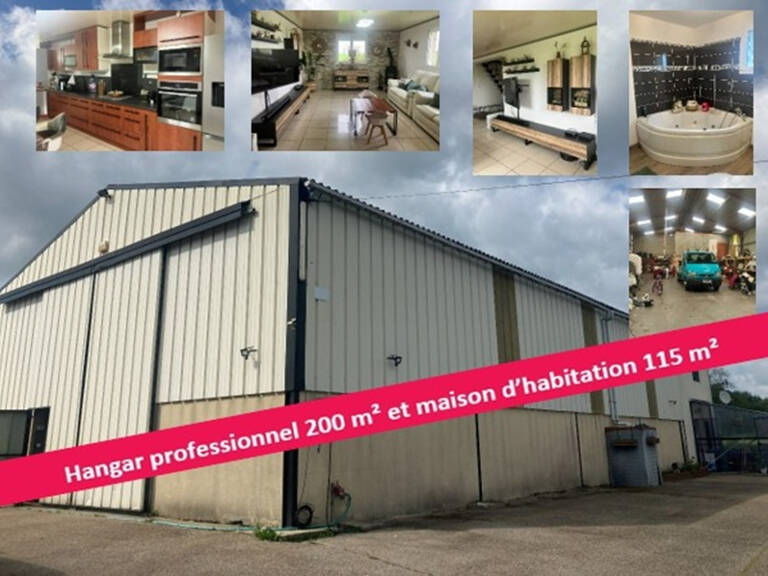 Proche HERICOURT EN CAUX 76560 - Maison et grand hangar — photo 1