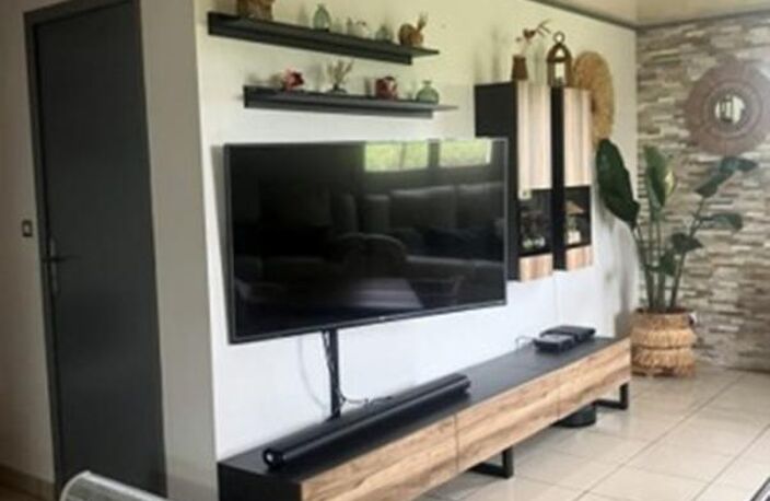 Proche HERICOURT EN CAUX 76560 - Maison et grand hangar — photo 4