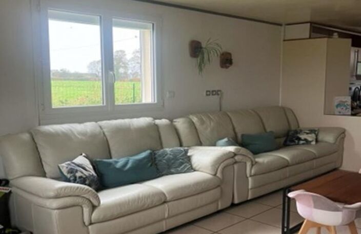 Proche HERICOURT EN CAUX 76560 - Maison et grand hangar — photo 5