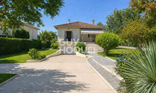 Maison 7 Pièces 178 m² à louer à Portets (33640)