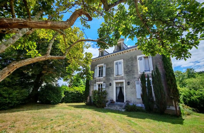 Maison  de maitre Pouillon  376 m2 Centre Village — photo 3