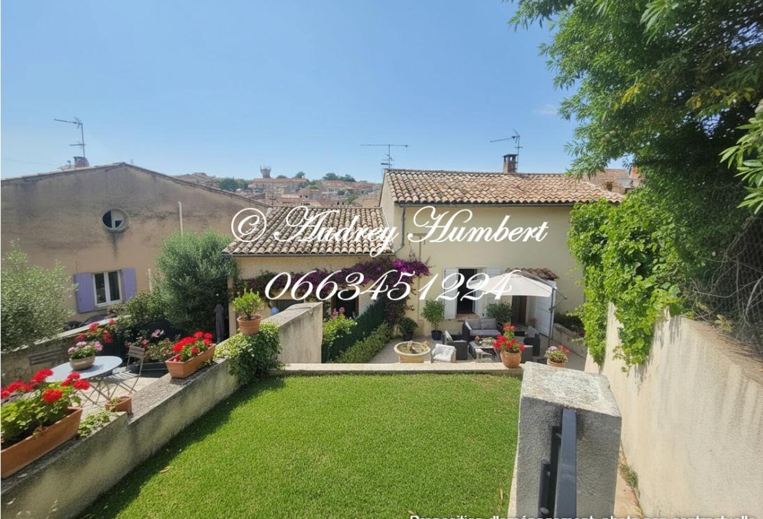 VALENSOLE, MAISON DE VILLAGE de 86 m² avec terrasse, jardinet et combles — photo 1