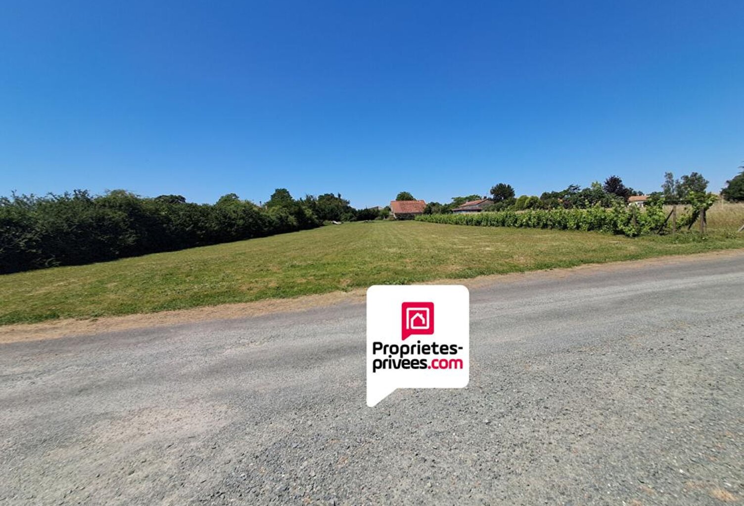 TERRAIN CONSTRUCTIBLE NON VIABILISE 16 ERUOS LE M2 FAI — photo 1