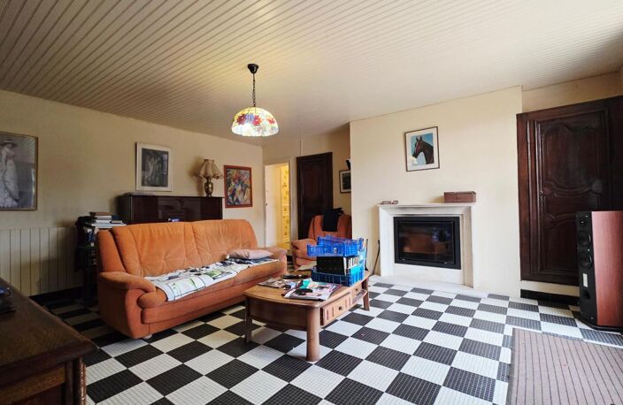 QUINCY MAISON DE 188M² 7 PIECES 5 CHAMBRES DEPENDANCES GARAGE — photo 4