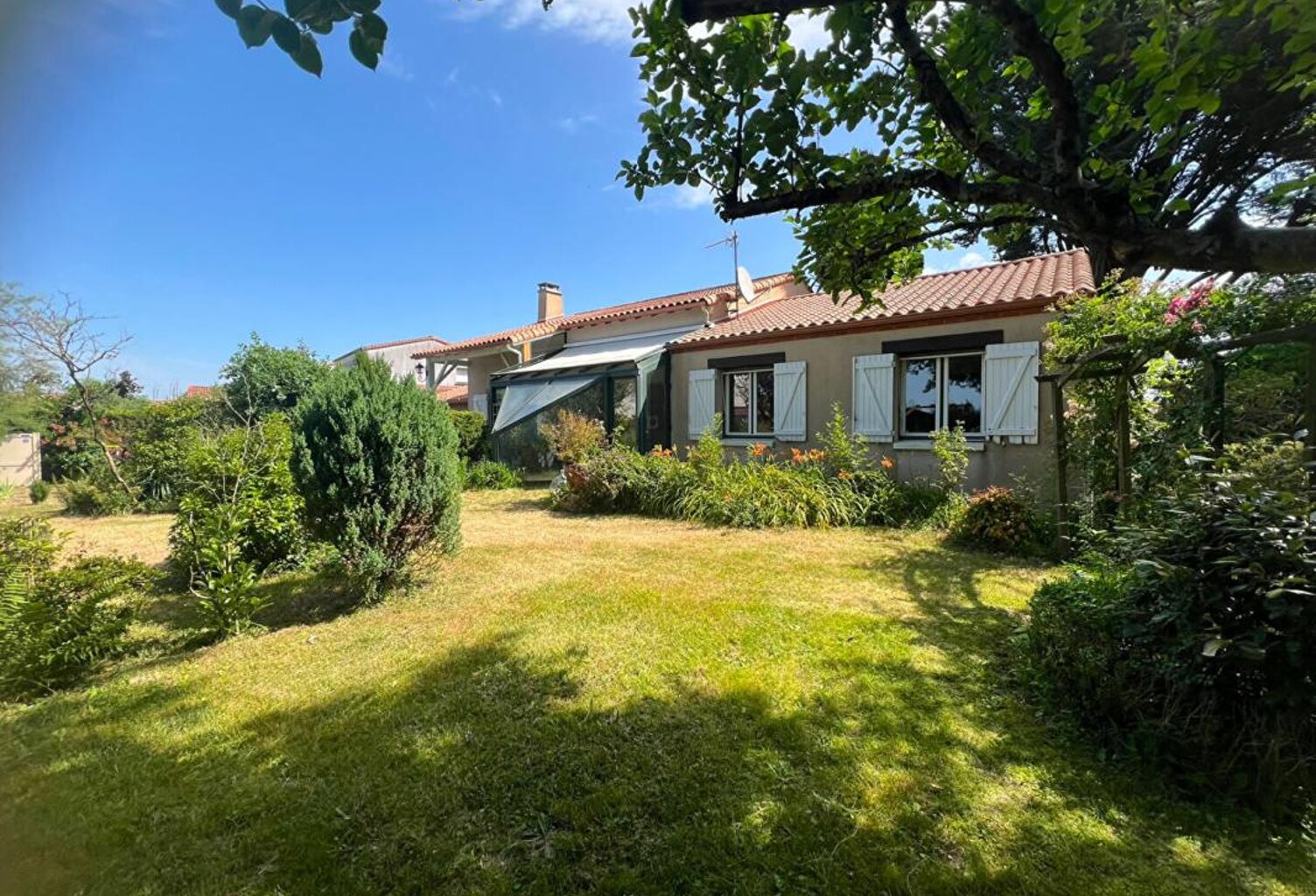 Maison Saint Fiacre Sur Maine 8 pièce(s) 157 m² sur une parcelle de  plus de 1100 m² — photo 1