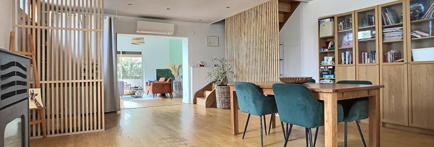 Maison 6 Pièces 156 m² à vendre à Galgon (33133)