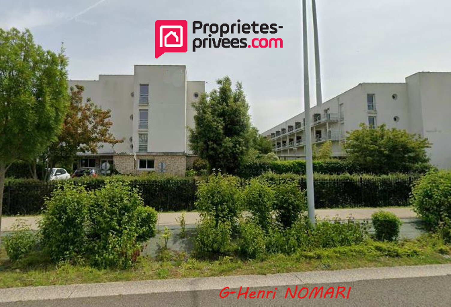 LMNP - CHARTRES - Appartement duplex de 40 m2 , et parking — photo 1