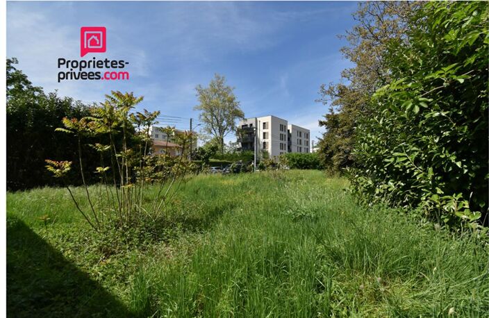 Terrain constructible de 518 m² dans un quartier résidentiel prisé à Saint-Priest — photo 5