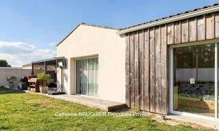Maison 5 Pièces 148 m² à vendre à Saint-Jean-de-Liversay (17170)