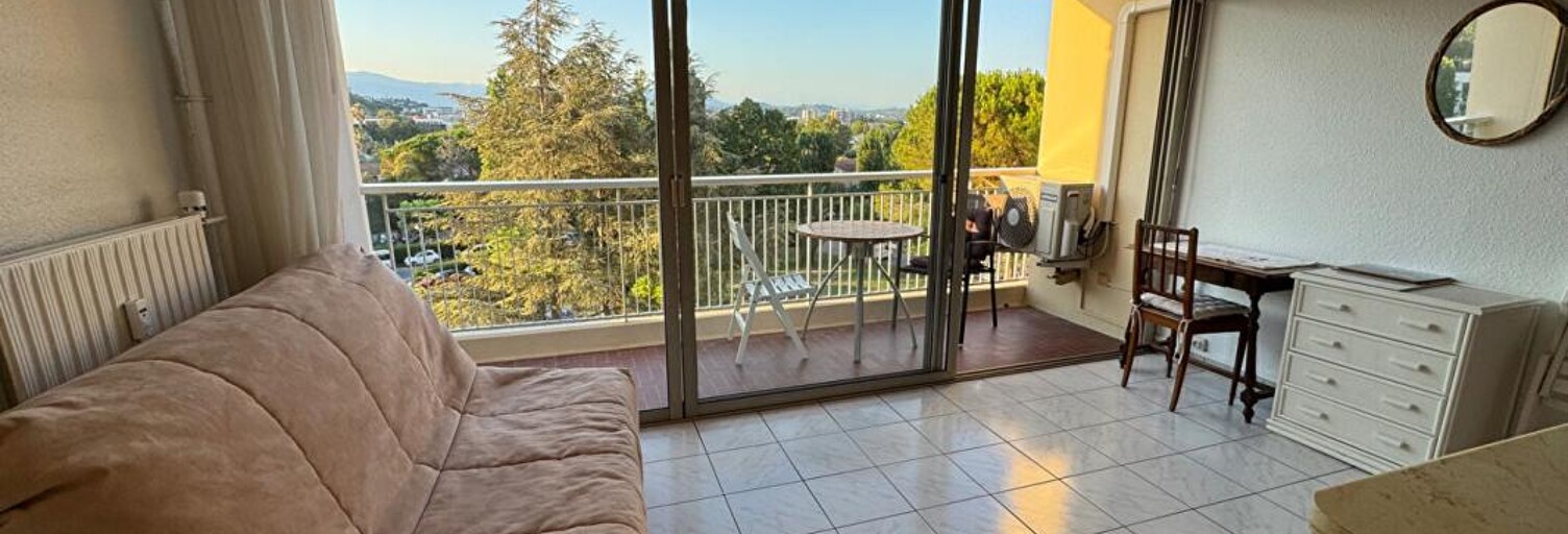Appartement 1 Pièce 19 m² à vendre à Mandelieu-la-Napoule (06210)