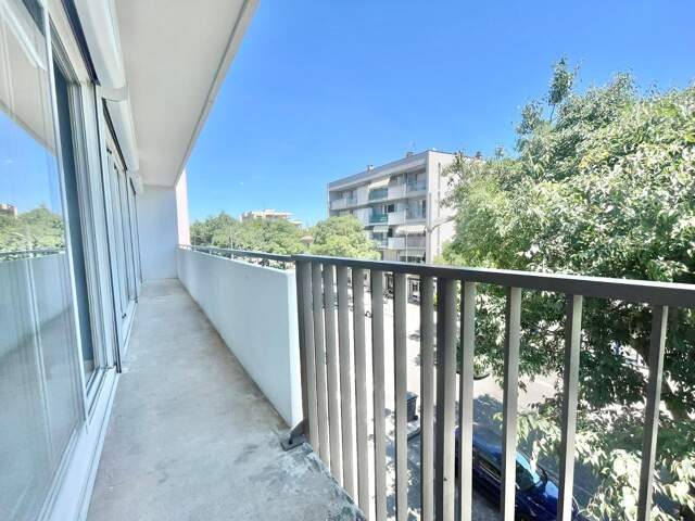Appartement 3 pièces 74 m² à Valence — photo du bien