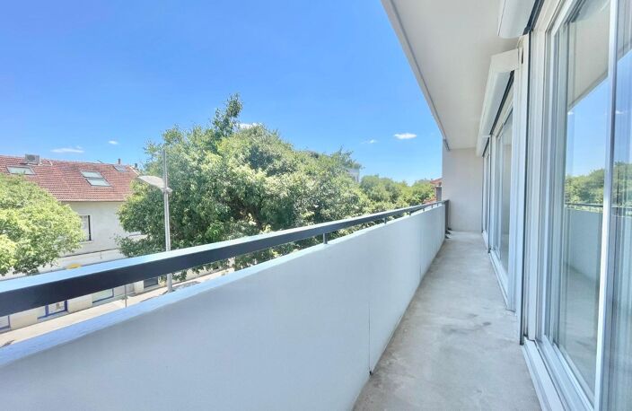 Location appartement 3 pièces 74 m² à Valence (26000) — photo 5