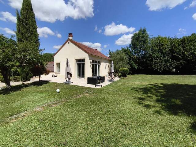 Maison 7 pièces 176 m² à Nesles-la-Vallée — photo du bien
