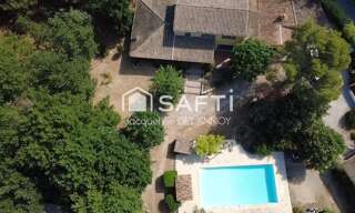 Maison 5 Pièces 197 m² à vendre à Fayence (83440)