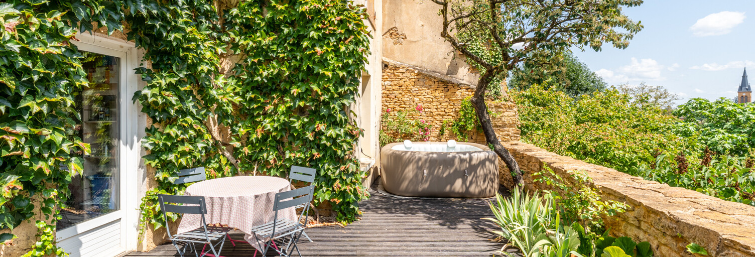 Maison 4 Pièces 130 m² à vendre à Porte des Pierres Dorées (69400)
