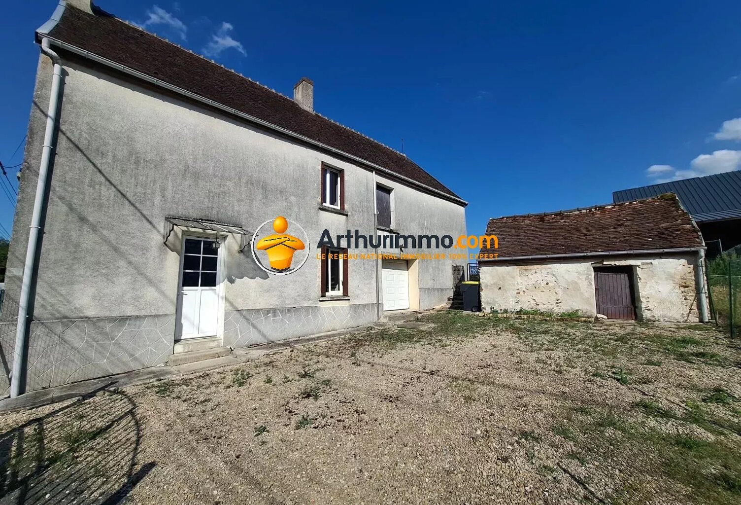 MAISON BRIARDE 105M², GARAGE, TERRAIN 605M² — photo 1