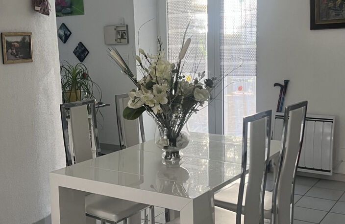 RARE BEDARIEUX T4 DUPLEX - JARDIN- PLACE DE STATIONNEMENT - — photo 2