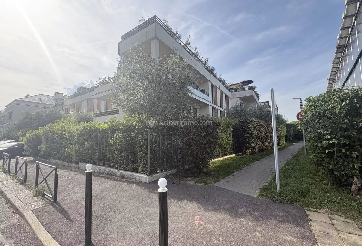 Appartement 4 pièces en rez-de-chaussée avec terrasse et jardin — photo 1