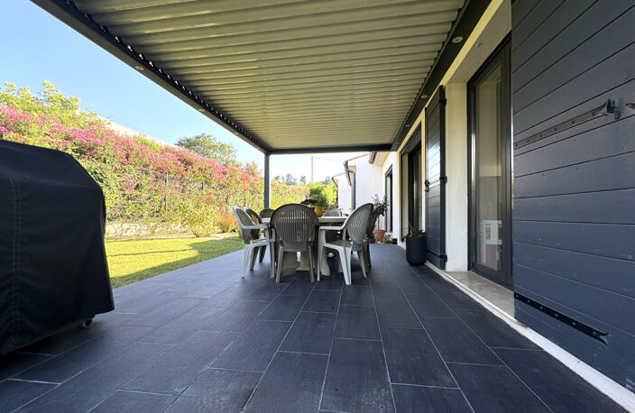 DEPT-30-A VENDRE-MEYNES Bel ensemble immobilier composé de d — photo 5
