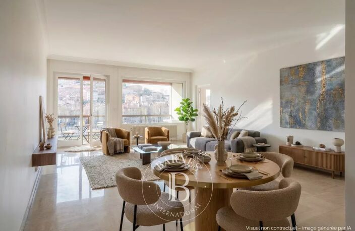 Lyon 2 - Quai de Saône - Appartement de 144 m² au 5 ème étage avec balcon - 3 chambres - Garage — photo 2