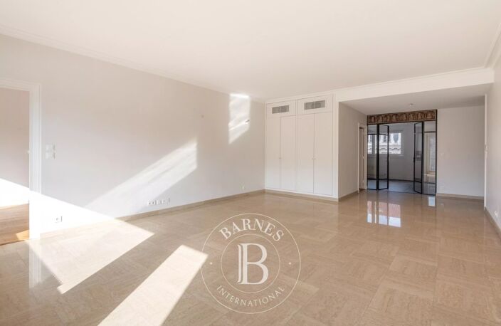 Lyon 2 - Quai de Saône - Appartement de 144 m² au 5 ème étage avec balcon - 3 chambres - Garage — photo 4