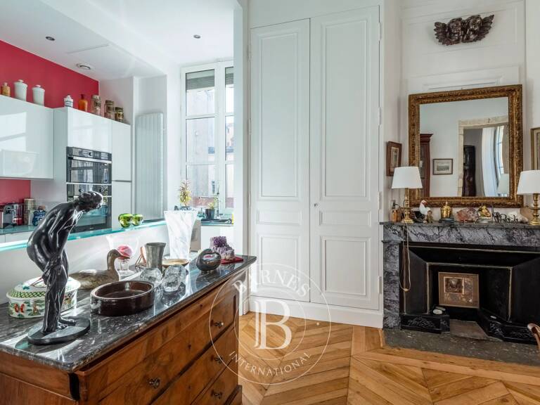 Lyon 2 - Ainay - Grand 6 pièces au 2ème étage de 172 m² - 4 chambres — photo 1