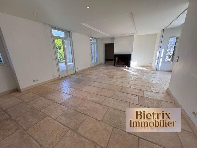 Maison 7 pièces 215 m² à L'Isle-Adam — photo du bien