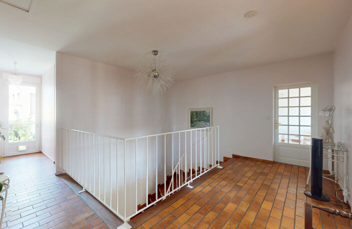 Maison de ville T5 avec jardin et studio indépendant — photo 3